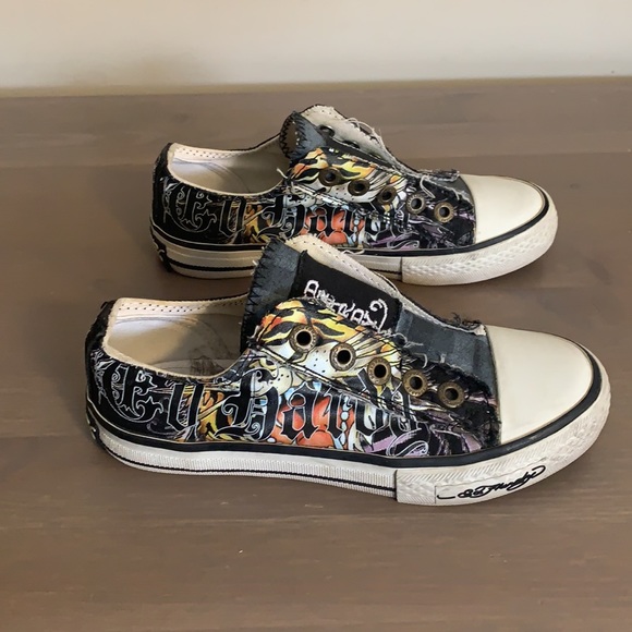 Ed Hardy Canvas Tattoo Shoes - Boy’s Size 1 - Picture 5 of 8